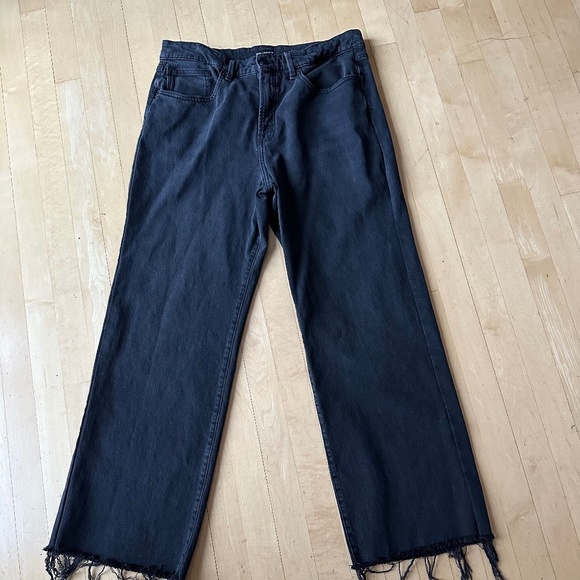 Good American '''Good Ease". wide leg black jeans, 12/31. P1404 - Picture 5 of 8